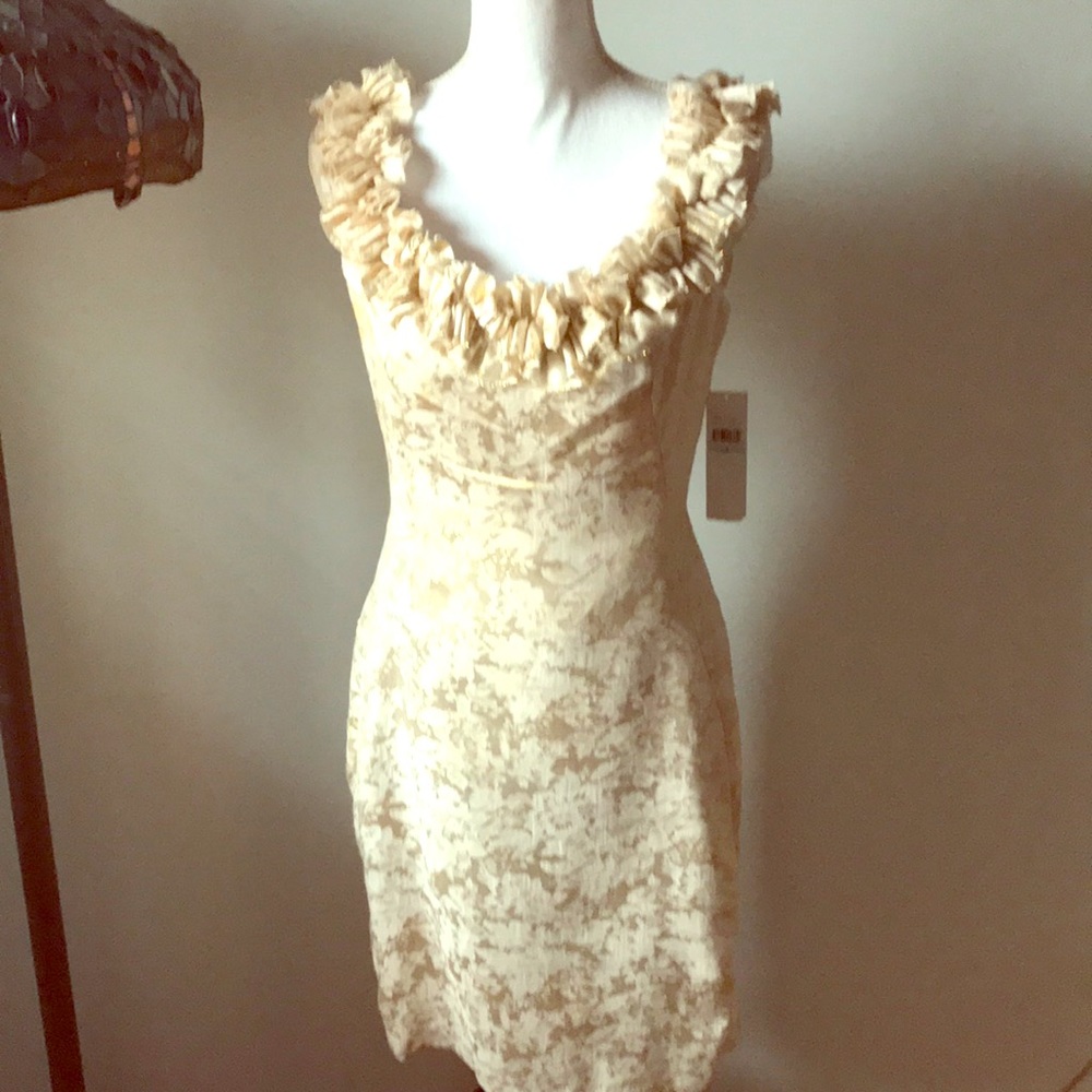 Party dress in gold and cream